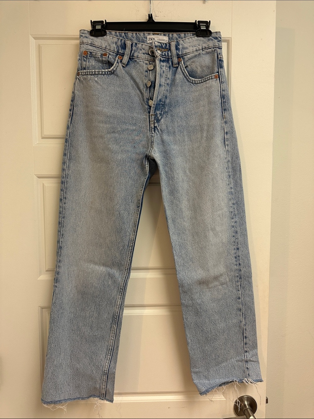 Zara Light Blue High-Rise mom fit Jeans